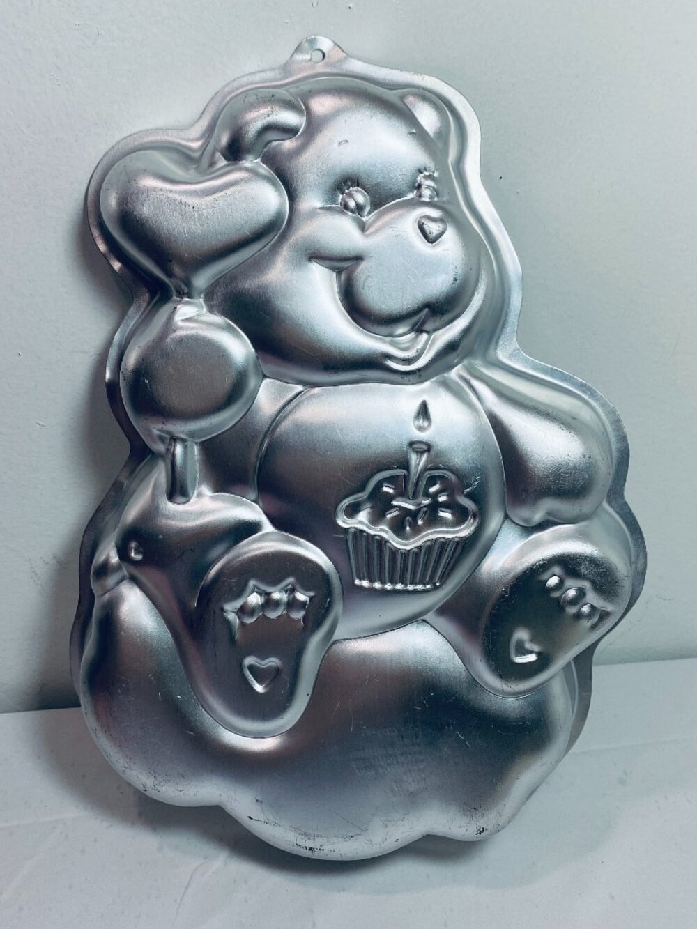 VNTG Care Bears Birthday Bear Wilton Cake Pan, VGUC